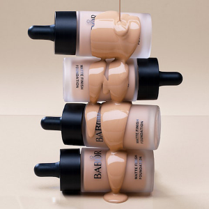 Крем матирующий тональный, тон 01 фарфоровый / Matte Finish Foundation Porcelain 30 мл