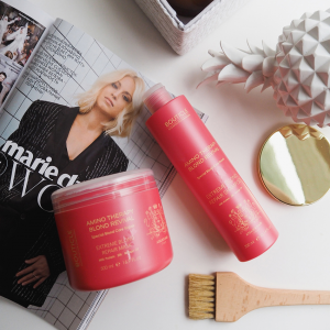 Маска восстанавливающая для экстремально поврежденных волос / Extreme Blond Repair Mask 500 мл