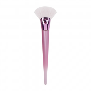 Кисть для контуринга / Real Techniques Cashmere Dreams Contour Fan Brush